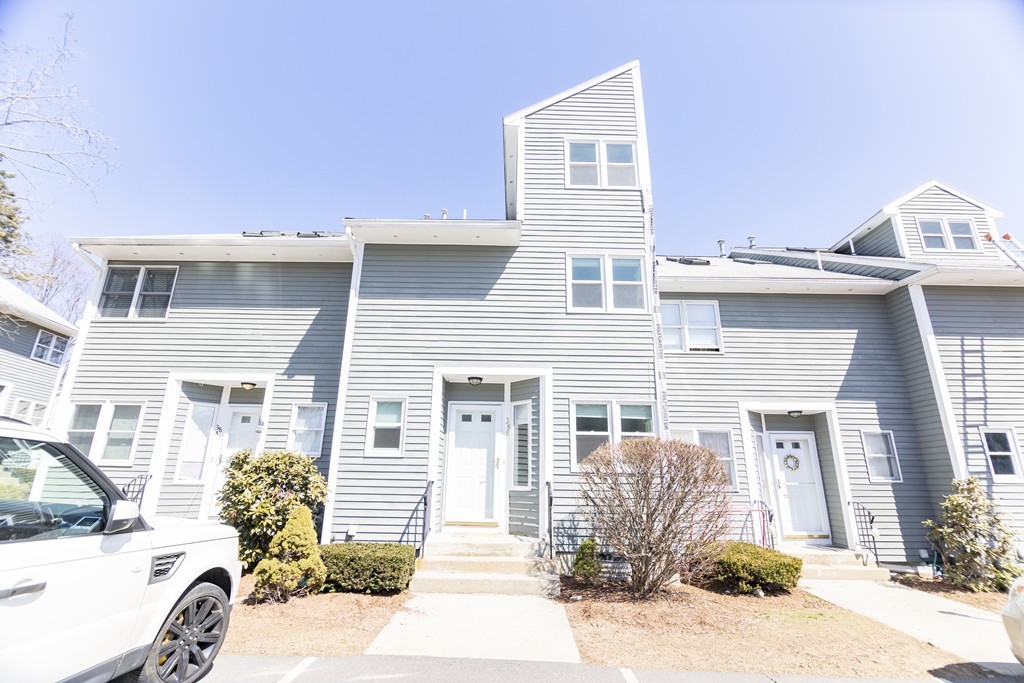 38 Farmland Road, Unit B Lowell, MA 01850 - Photo 1 of 11