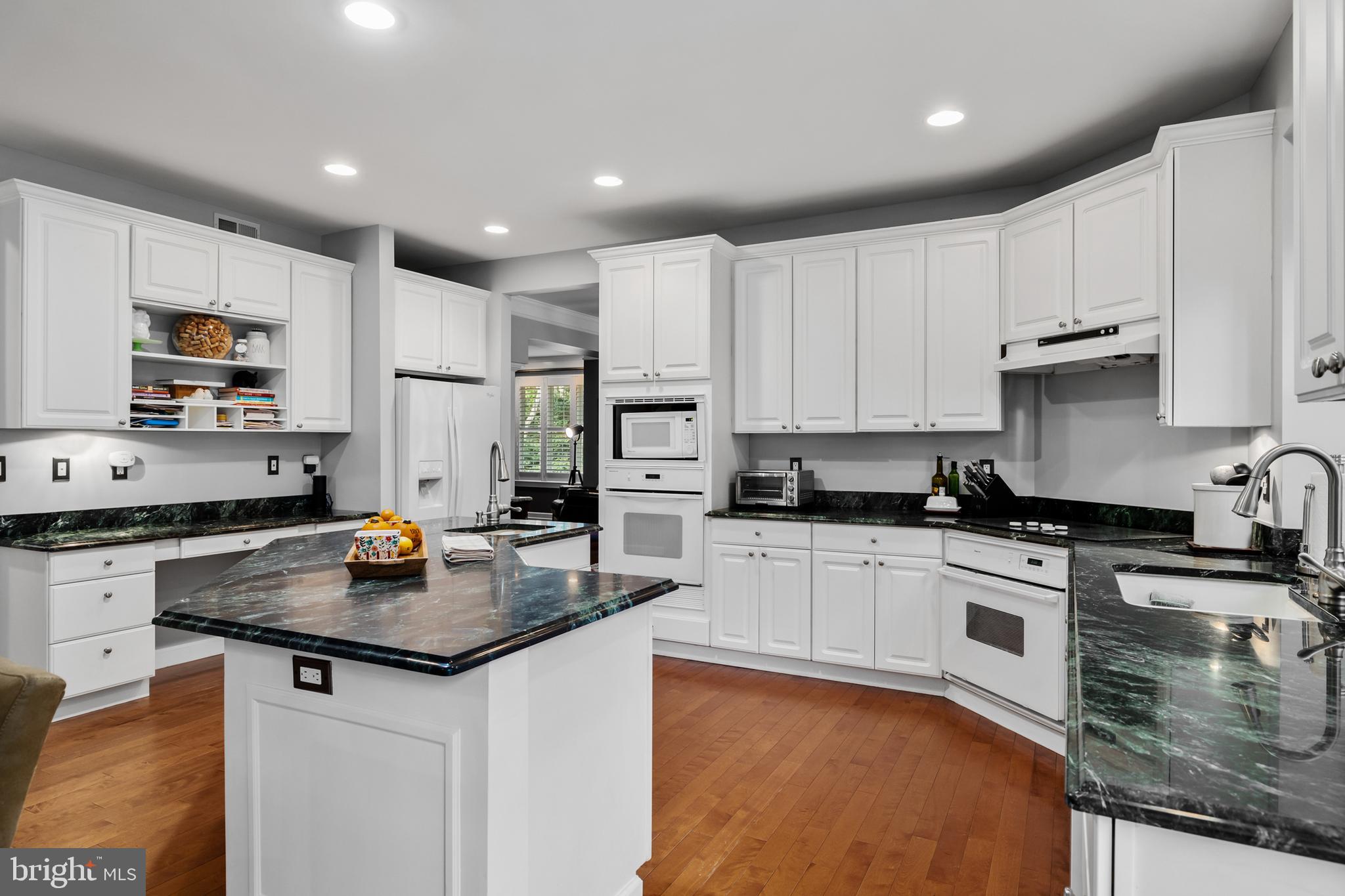 7 Winfield Way Voorhees, NJ 08043 - Photo 17 of 71