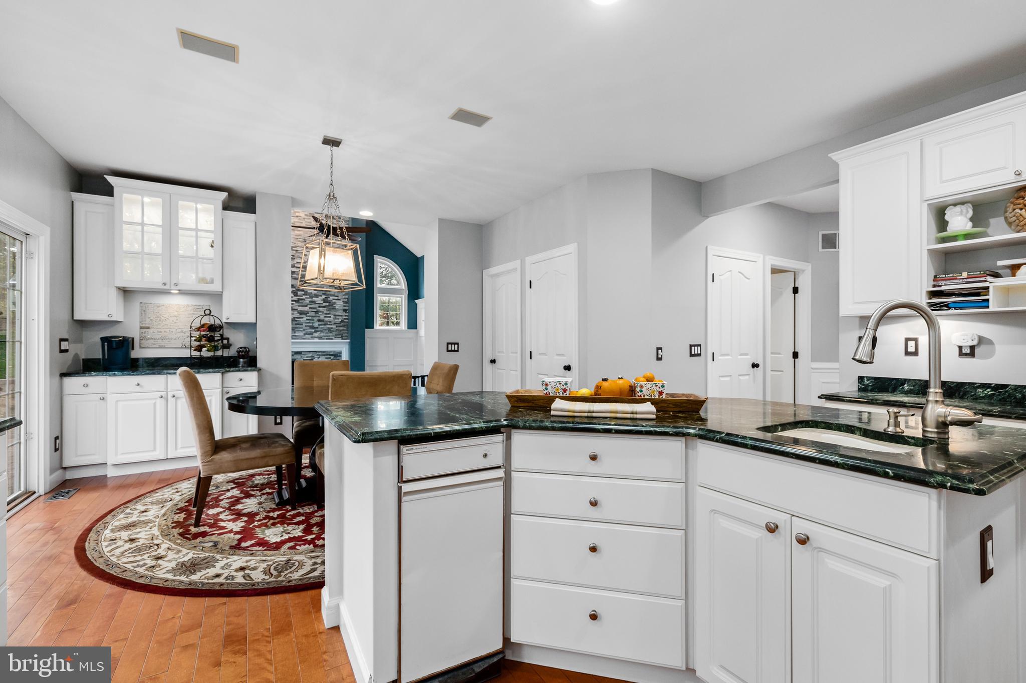 7 Winfield Way Voorhees, NJ 08043 - Photo 18 of 71