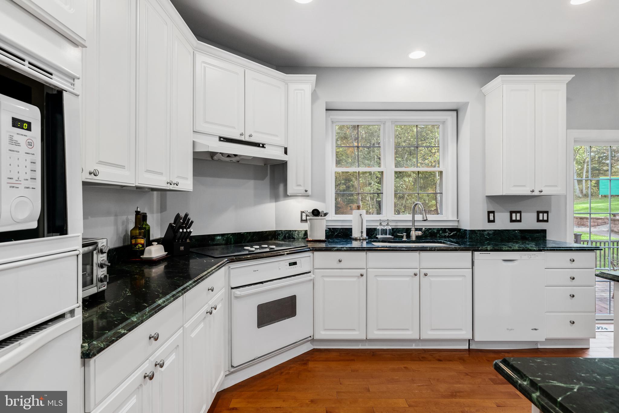 7 Winfield Way Voorhees, NJ 08043 - Photo 19 of 71