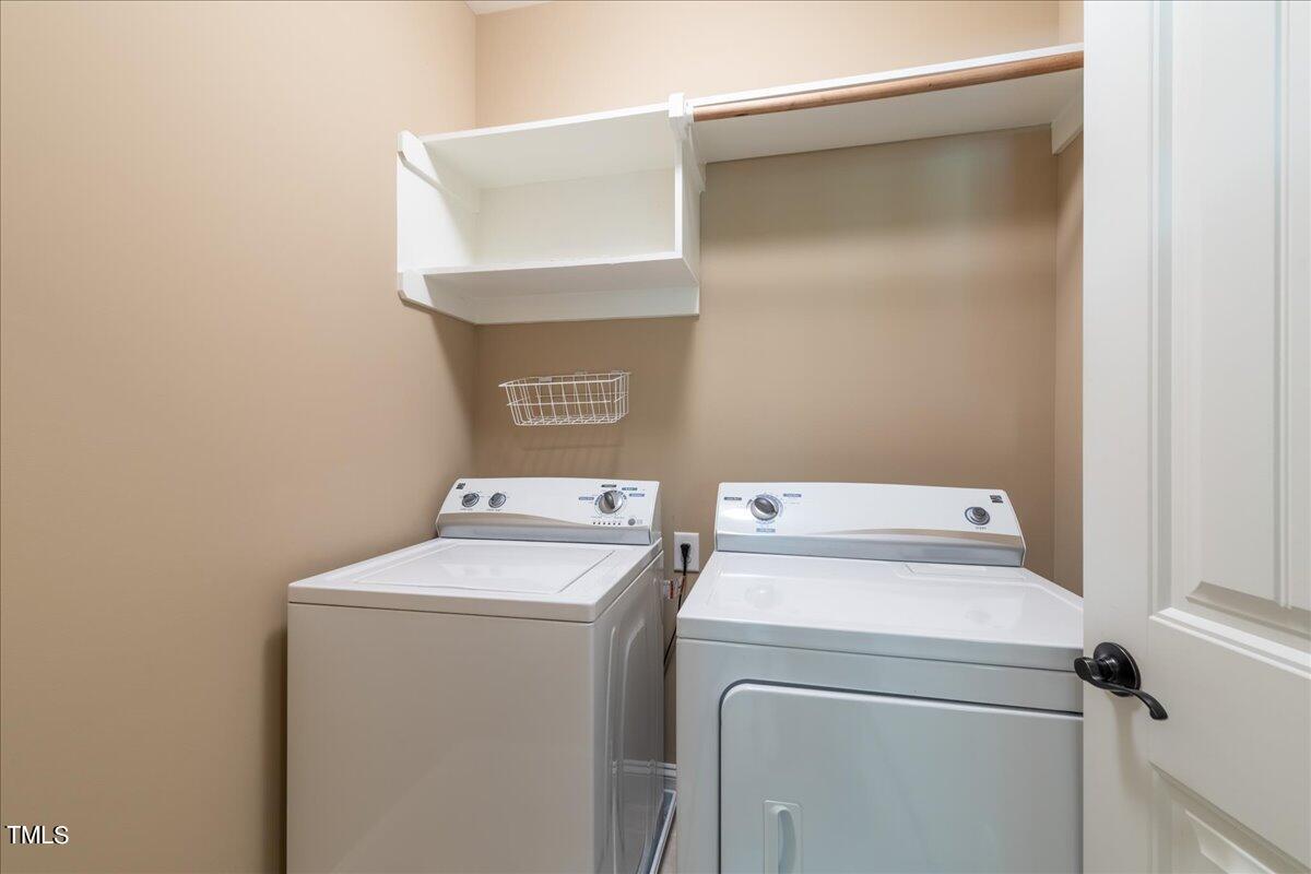 2115 Scarlet Maple Drive Raleigh, NC 27606 - Photo 29 of 32 29-DSC7320-HDR