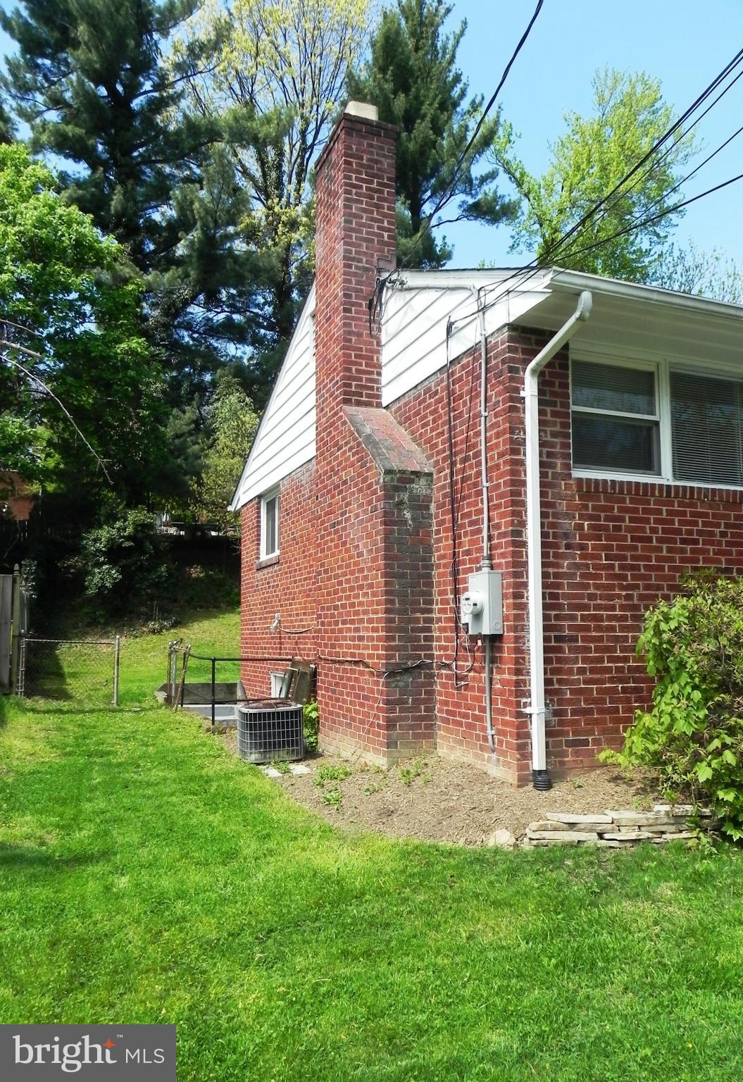 10212 Brunswick Avenue Silver Spring, MD 20902 - Photo 21 of 28 SIde entrance to basement