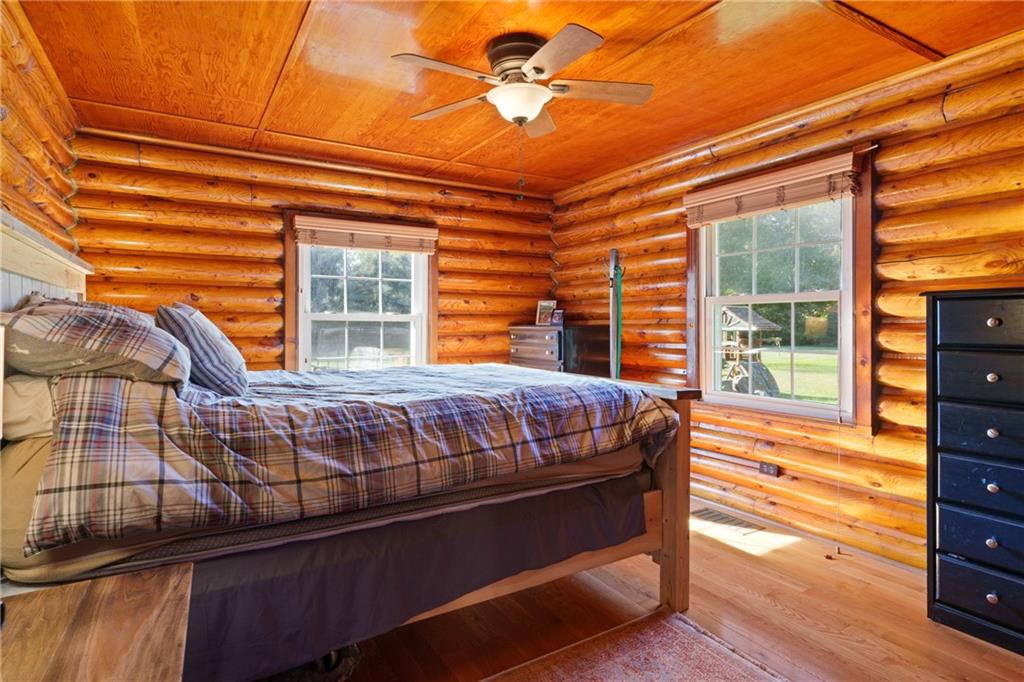 121 Jackson Street Harmony, PA 16037 - Photo 21 of 50 a bed sitting in front of a house