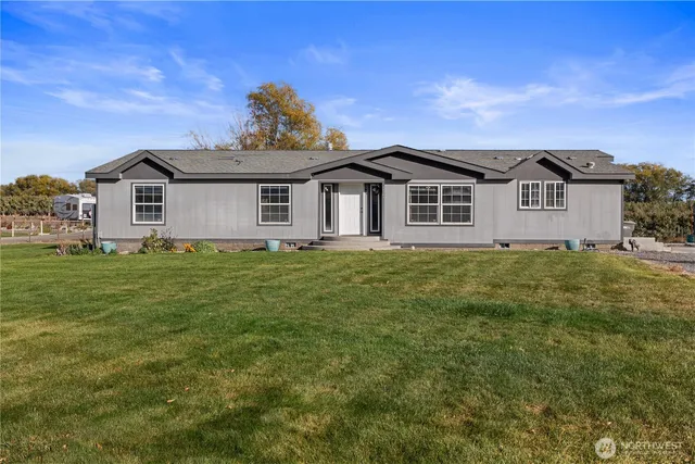 $575,000 | 26363 Road U Street Southwest, Mattawa, WA 99349