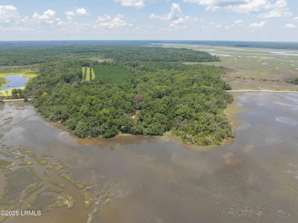 $2,500,000 | 822 Knowles Island Road, Ridgeland, SC 29936
