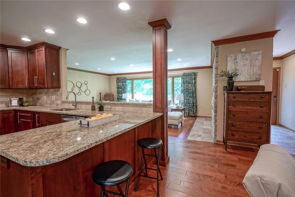 7805 Lantern Road Indianapolis, IN 46256 - Photo 12 of 59 Gallery Image 12
