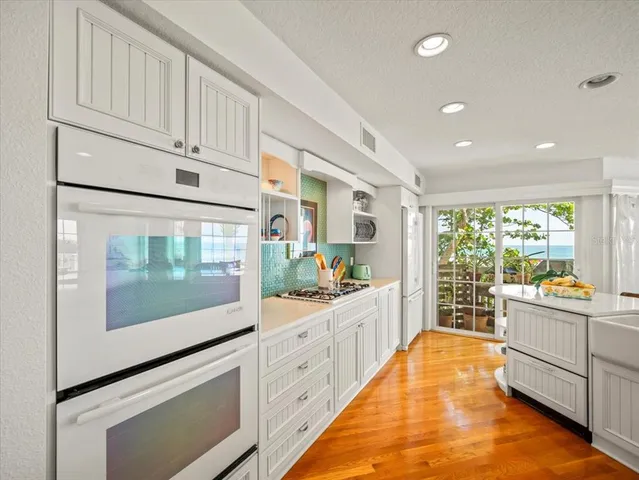 $6,700,000 | 20052 Gulf Boulevard, Indian Shores, FL 33785