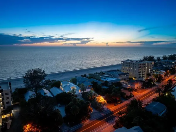 $6,700,000 | 20052 Gulf Boulevard, Indian Shores, FL 33785