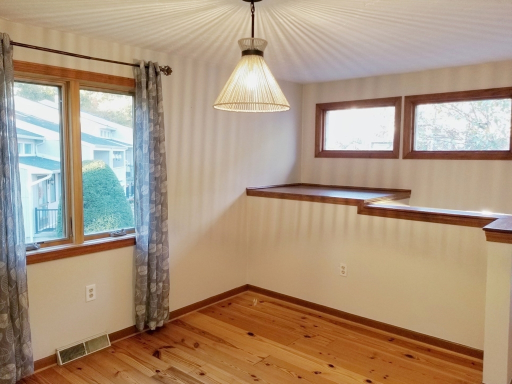 10 Coventry Road, Unit 10 Grafton, MA 01519 - Photo 6 of 25 Gallery Image 6