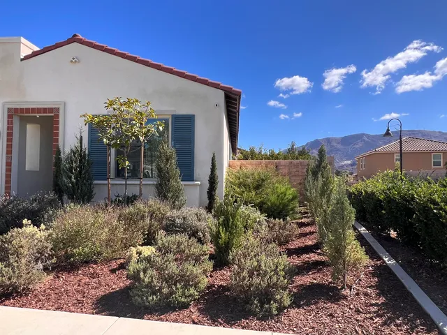 $819,000 | 389 Eureka Drive, Santa Paula, CA 93060