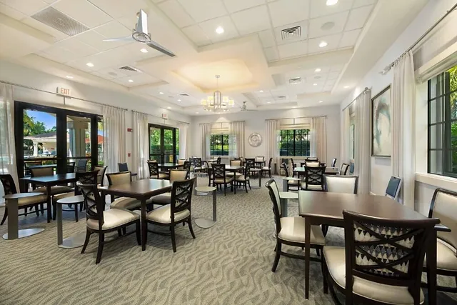 $425,000 | 6823 Fabiano Circle, Boynton Beach, FL 33437