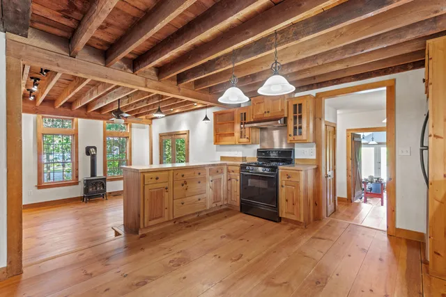$1,495,000 | 445 Greely Extension Road, Cumberland Center, ME 04021