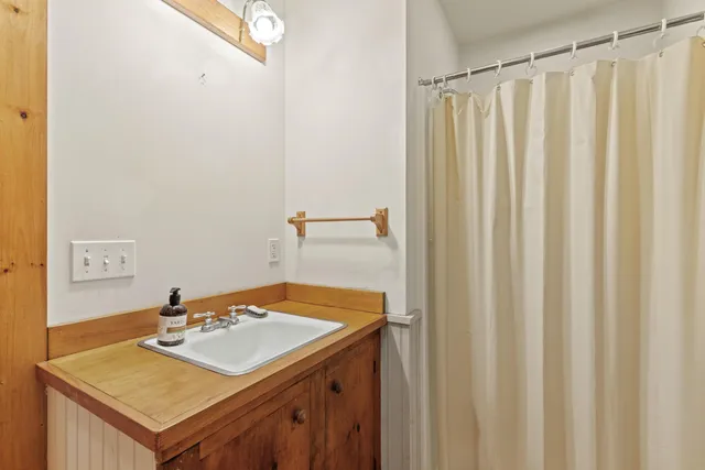 $1,495,000 | 445 Greely Extension Road, Cumberland Center, ME 04021