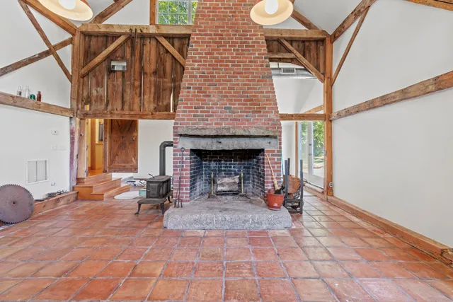 $1,495,000 | 445 Greely Extension Road, Cumberland Center, ME 04021