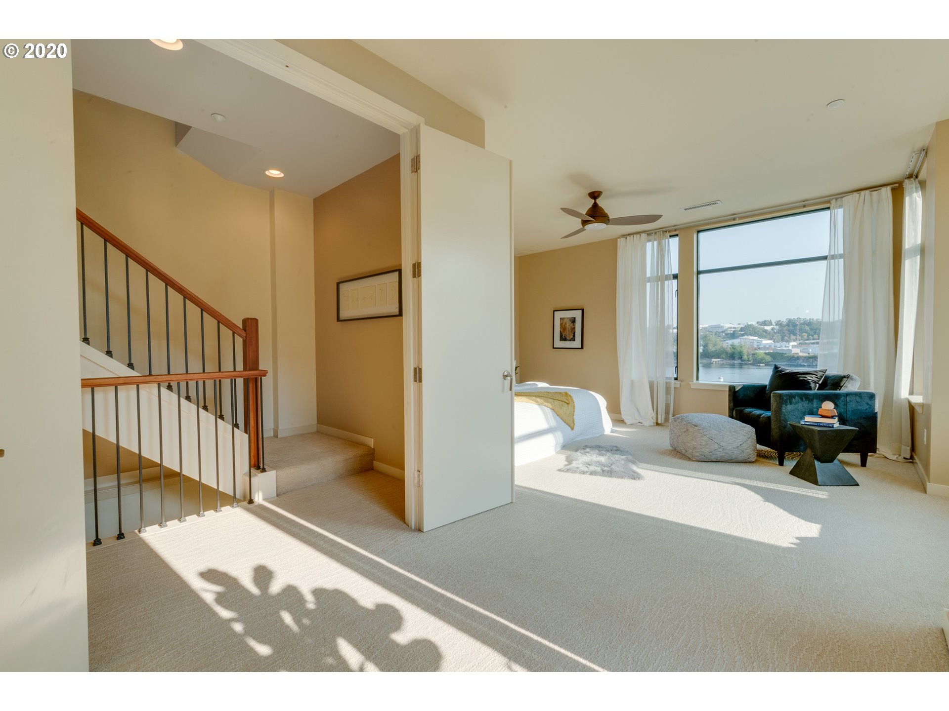 1656 Northwest Riverscape Street Portland, OR 97209 - Photo 17 of 32 Gallery Image 17