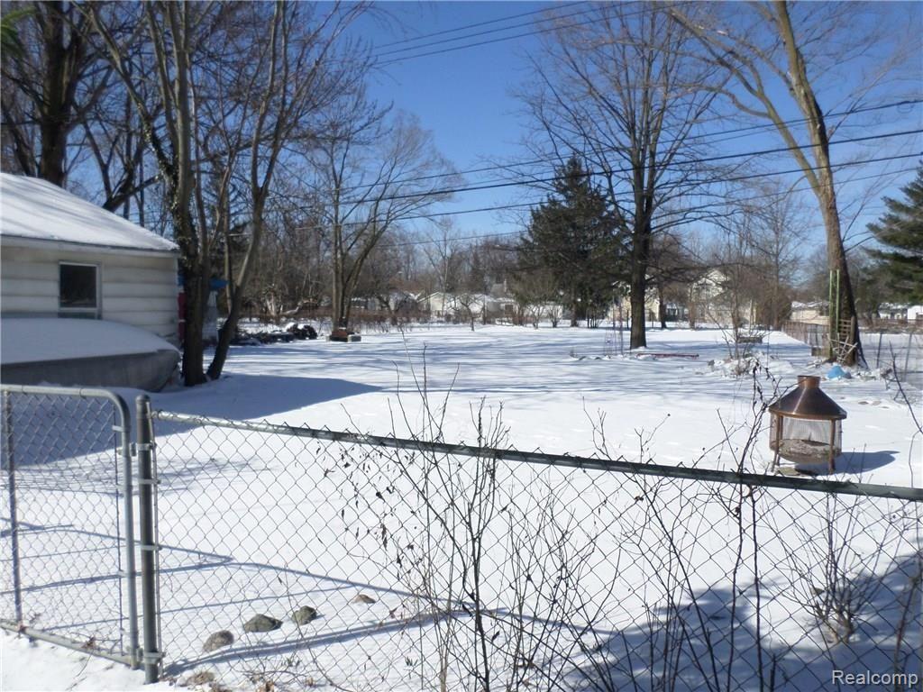 3235 Harvard Road Royal Oak, MI 48073 - Photo 23 of 24