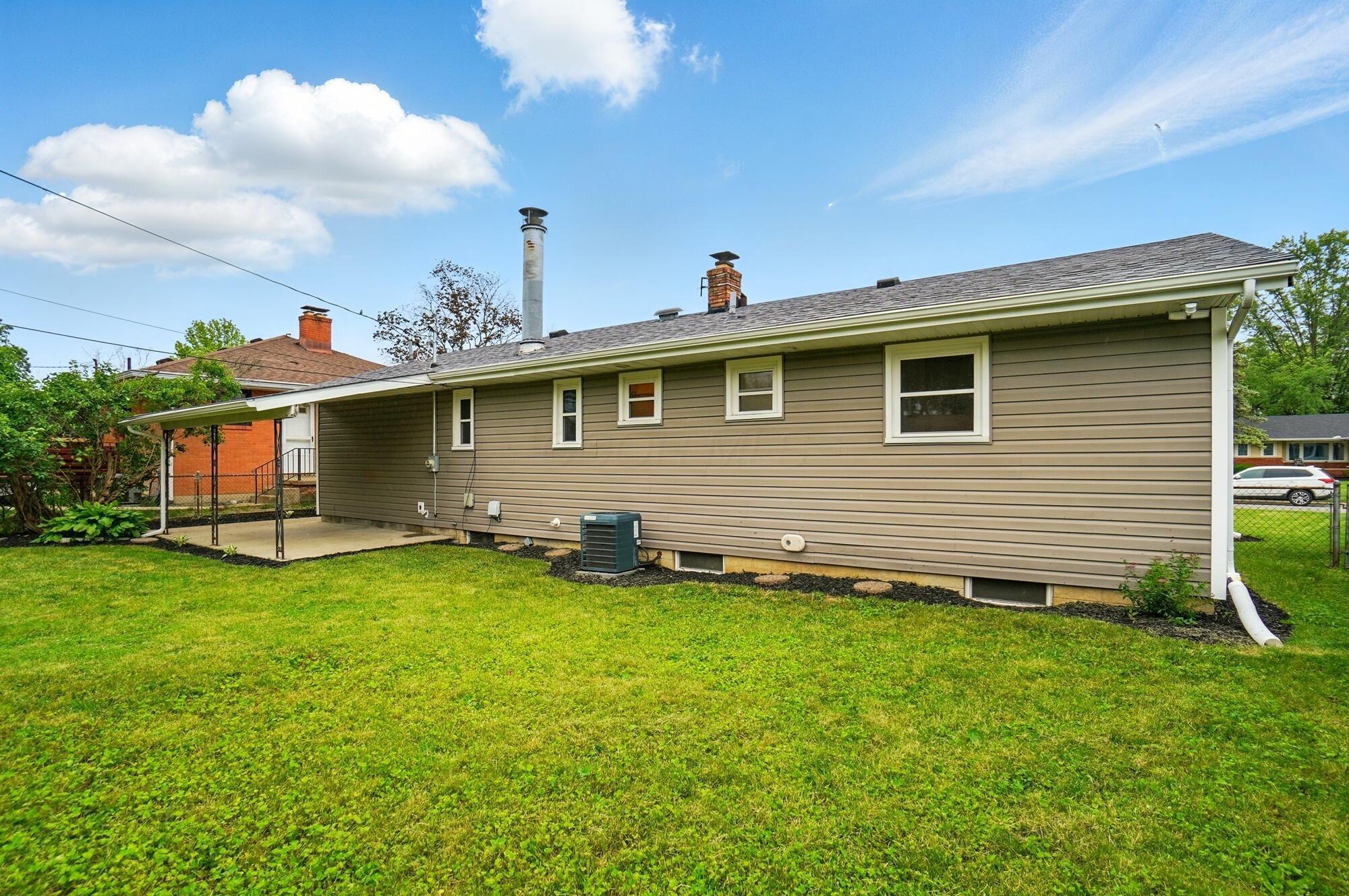 1105 Fordham Road Columbus, OH 43224 - Photo 47 of 52 Exterior Back