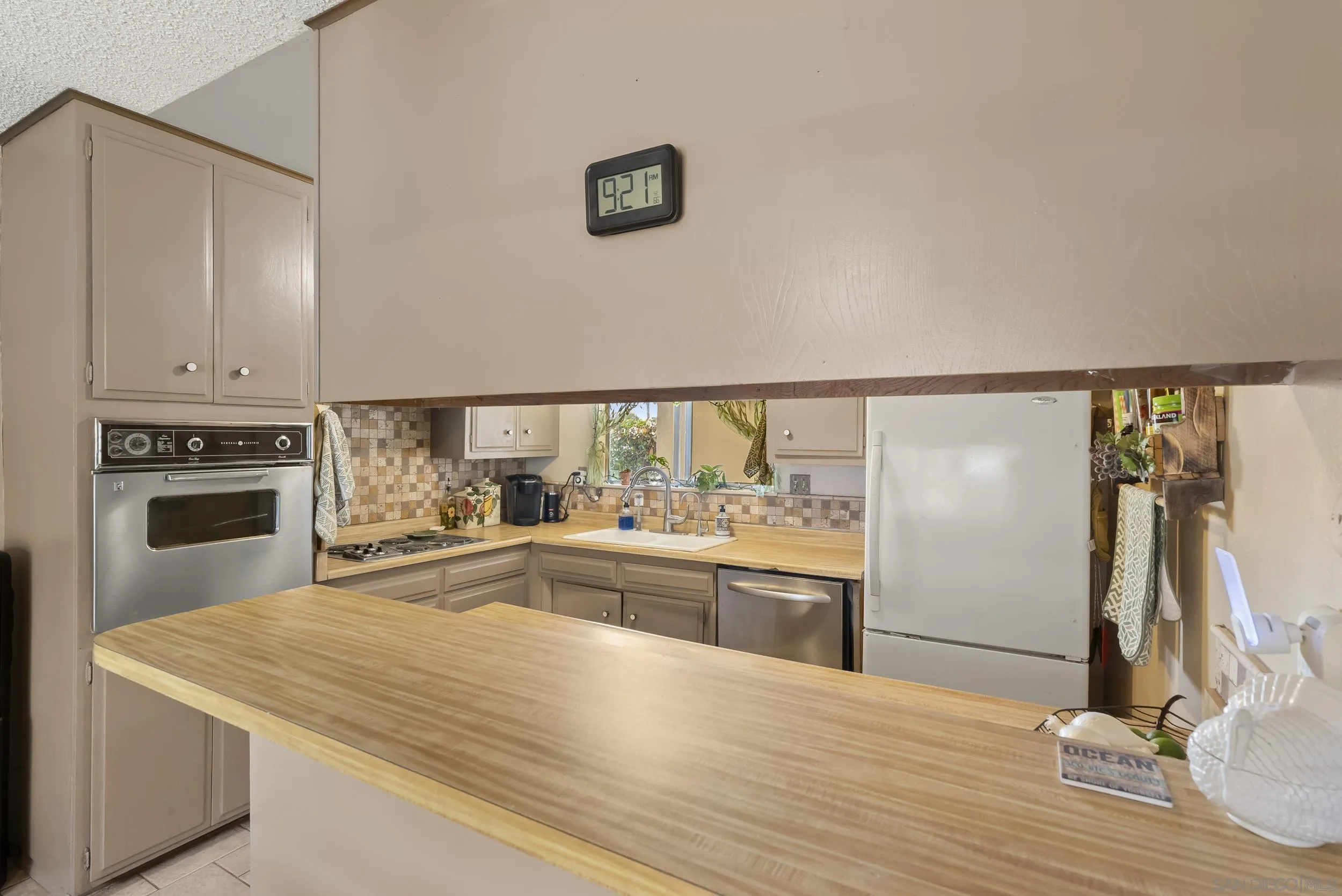 1007 Genie Lane Cardiff-by-the-Sea, CA 92007 - Photo 18 of 61