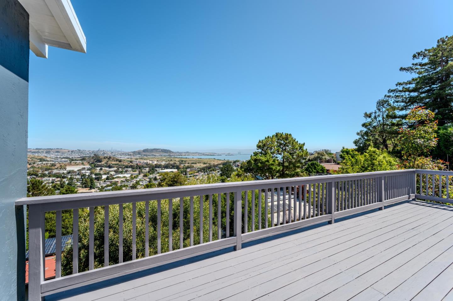 339 Kings Road Brisbane, CA 94005 - Photo 2 of 37