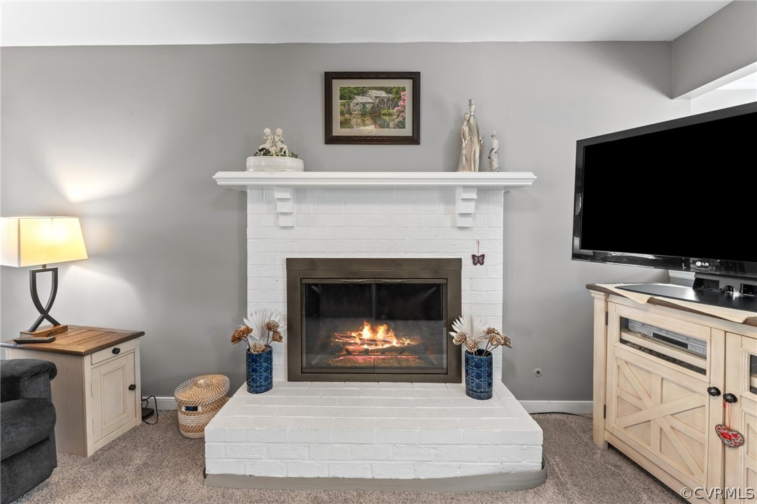 7106 Deer Thicket Drive Midlothian, VA 23112 - Photo 3 of 34 a living room with furniture and a fireplace