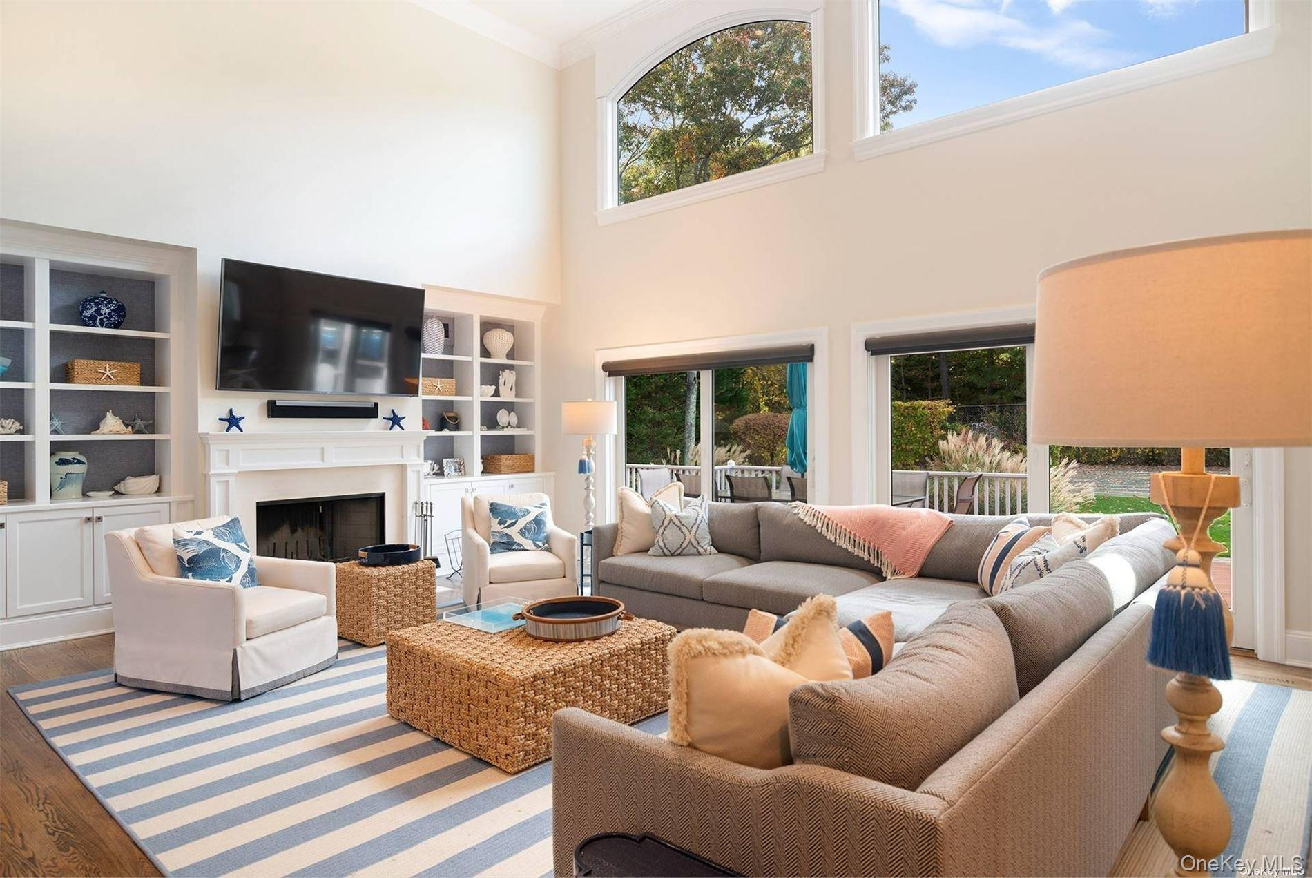 37 Arbutus Road Quogue, NY 11959 - Photo 6 of 25 Living Room
