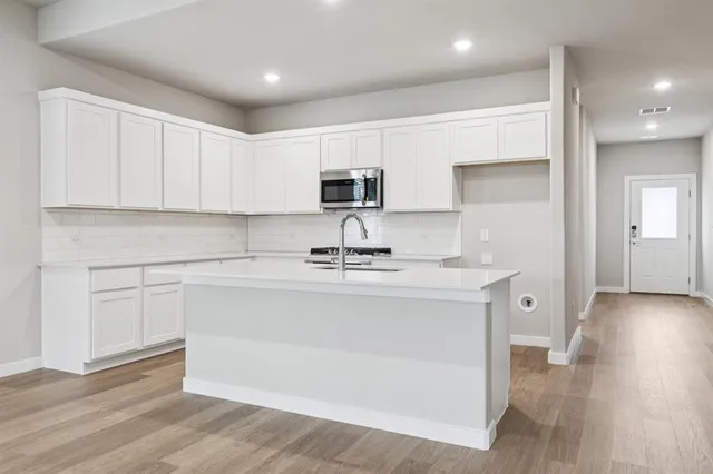 $389,990 | 1445 Barbacoa Drive, Haslet, TX 76052