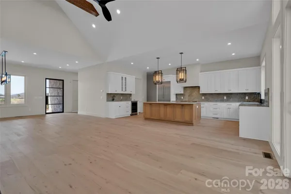 $1,675,000 | 144 Golden Pasture Drive, Fletcher, NC 28732