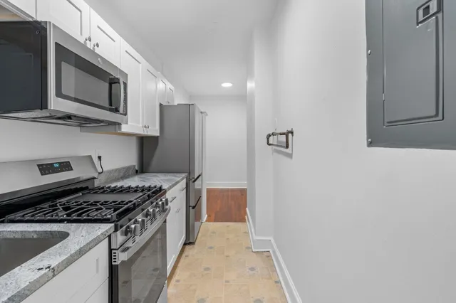 $995 | 557 Beverly Court, Unit 1, Tallahassee, FL 32301