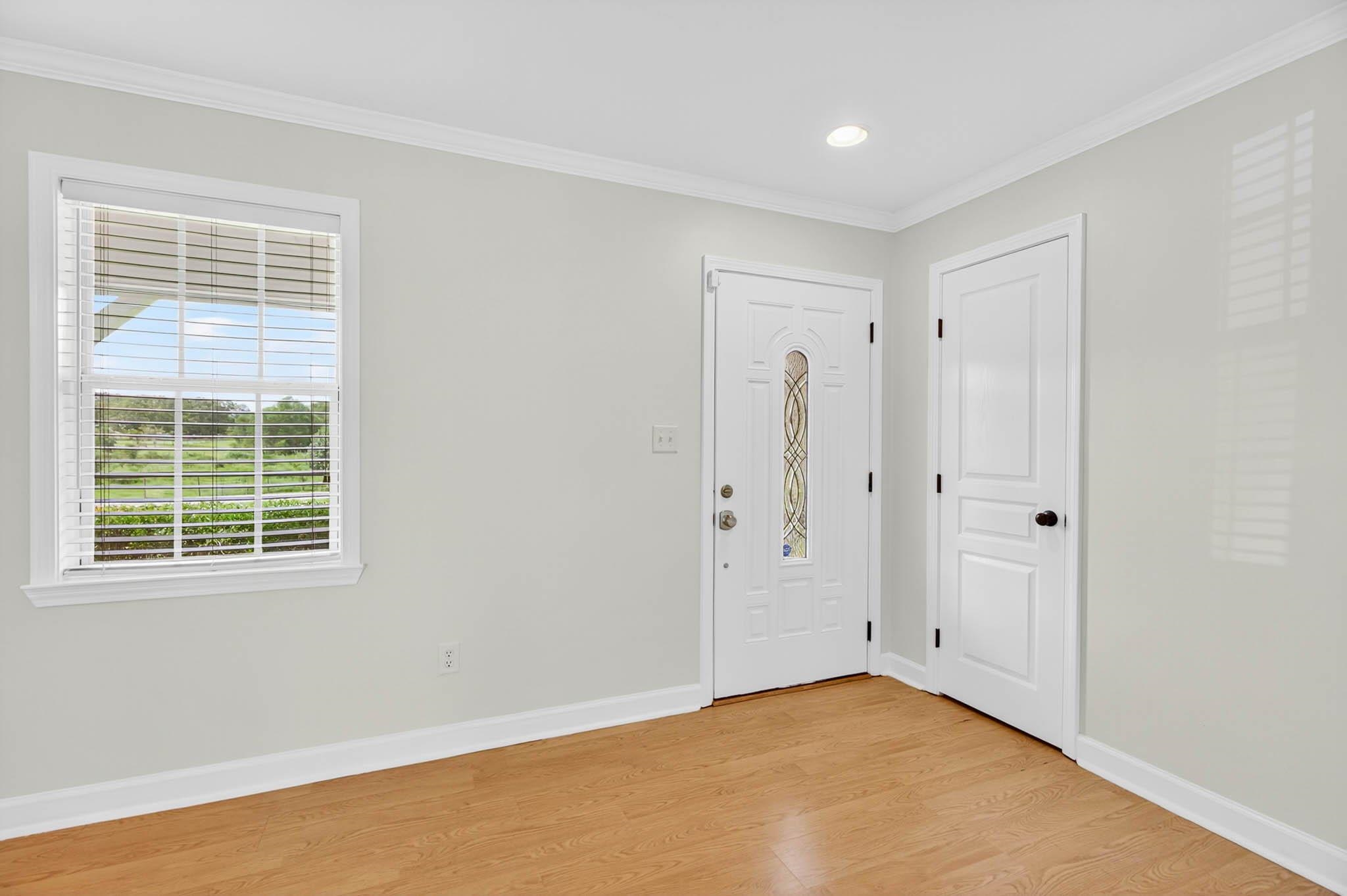 51 Godwin Drive Atmore, AL 36502 - Photo 11 of 60 Entrance Foyer