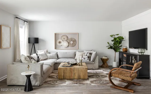 $349,990 | 508 Bellefonte Court, Richlands, NC 28574