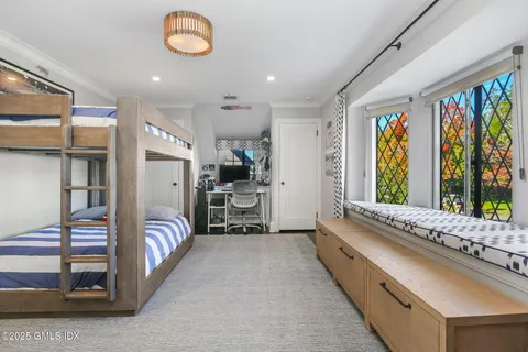 $5,795,000 | 8 Quintard Avenue, Old Greenwich, CT 06870