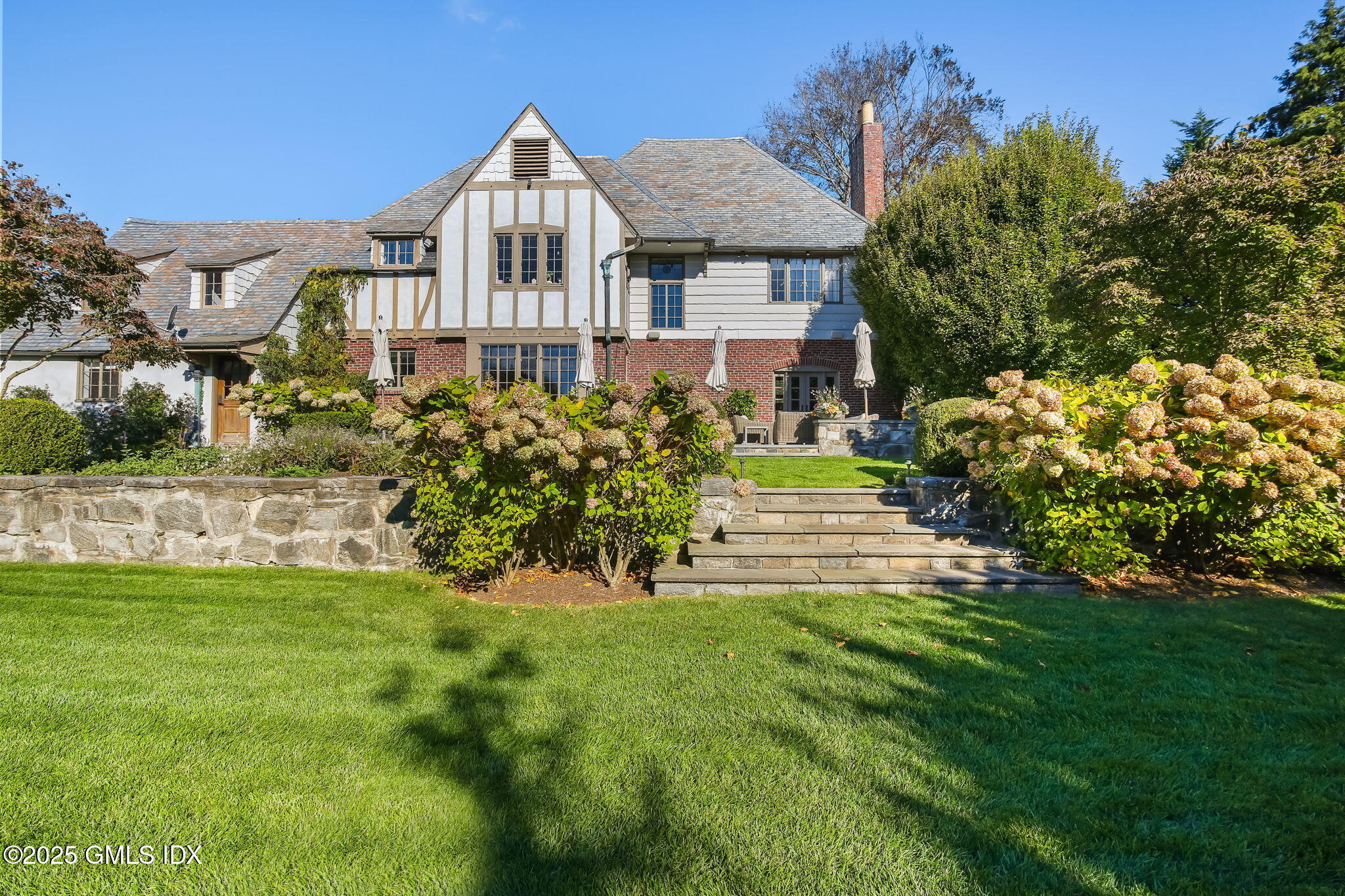 8 Quintard Avenue Old Greenwich, CT 06870 - Photo 27 of 37 68-web-or-mls-8-quintard-ave