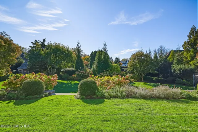 $5,795,000 | 8 Quintard Avenue, Old Greenwich, CT 06870