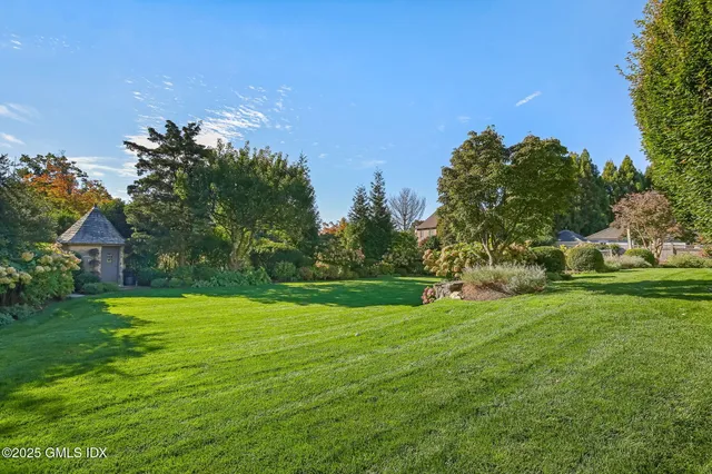 $5,795,000 | 8 Quintard Avenue, Old Greenwich, CT 06870