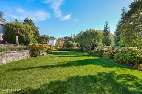 $5,795,000 | 8 Quintard Avenue, Old Greenwich, CT 06870