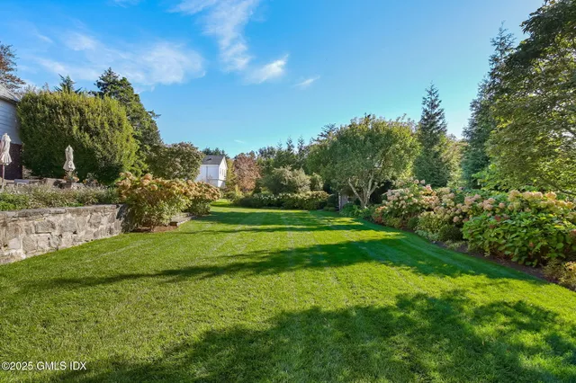 $5,795,000 | 8 Quintard Avenue, Old Greenwich, CT 06870