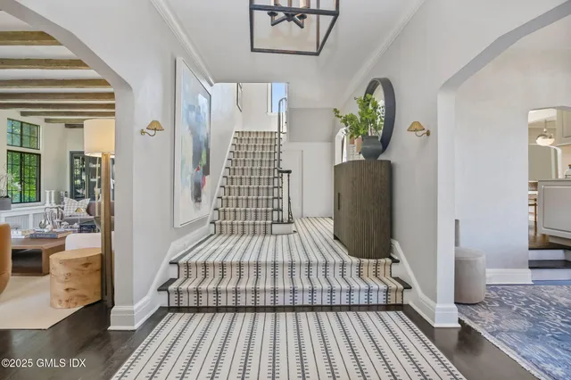 $5,795,000 | 8 Quintard Avenue, Old Greenwich, CT 06870