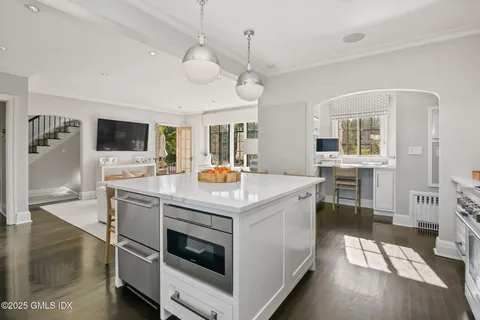 $5,795,000 | 8 Quintard Avenue, Old Greenwich, CT 06870