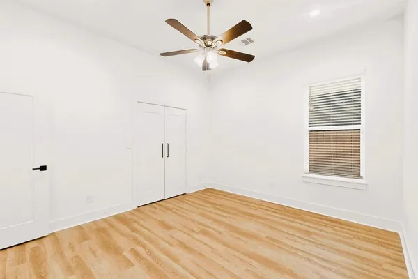 $2,699 | 1218 Grant Street, Dallas, TX 75203