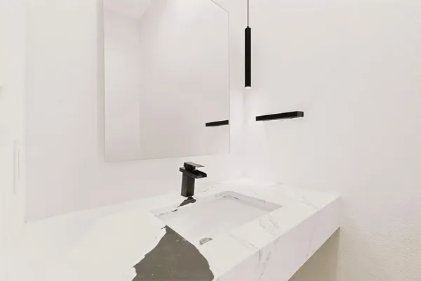 $2,699 | 1218 Grant Street, Dallas, TX 75203