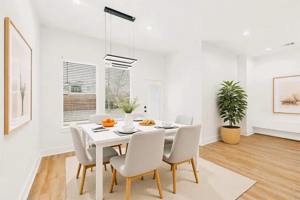 $2,699 | 1218 Grant Street, Dallas, TX 75203