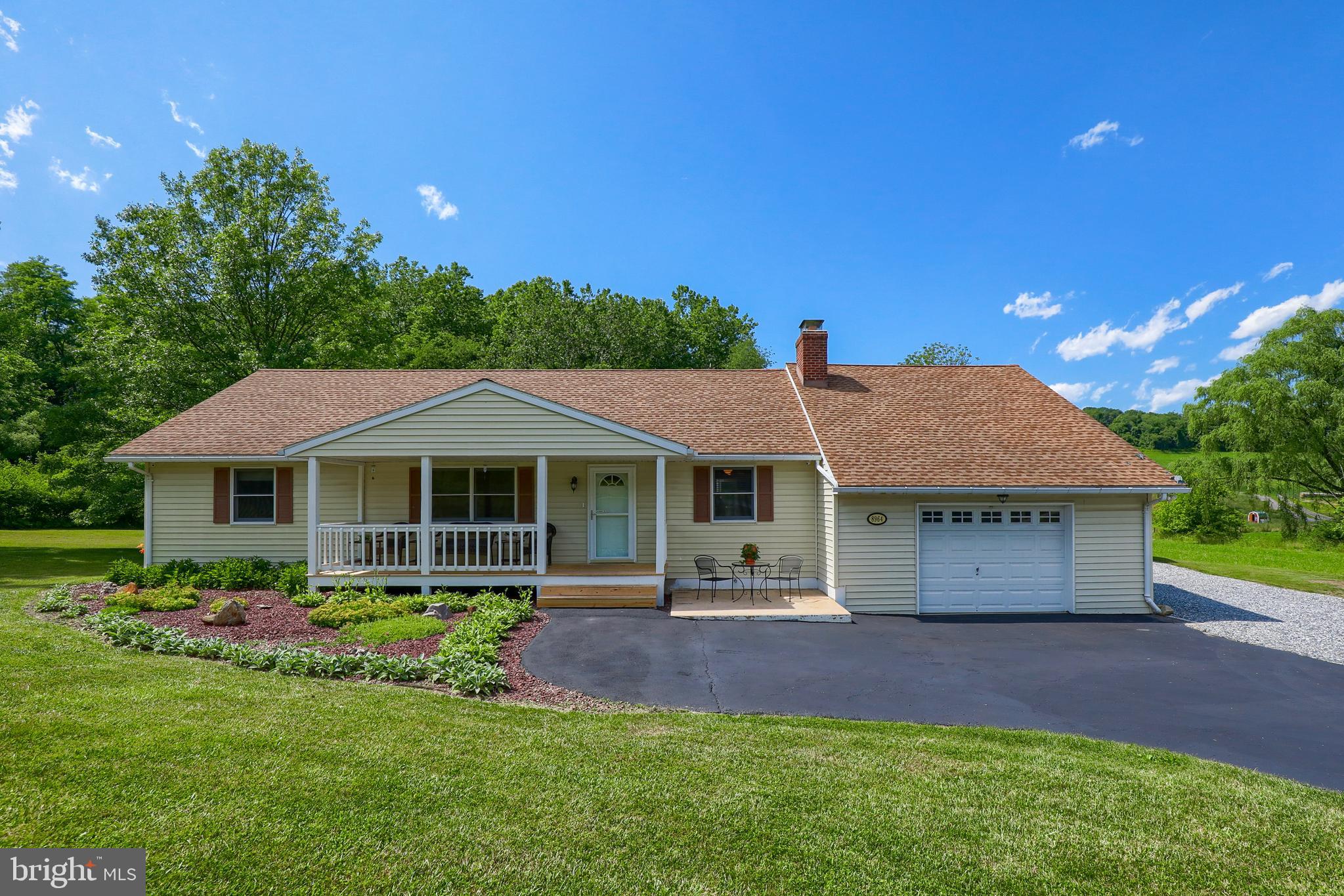 8964 East Springfield Road Seven Valleys, PA 17360 - Photo 1 of 47