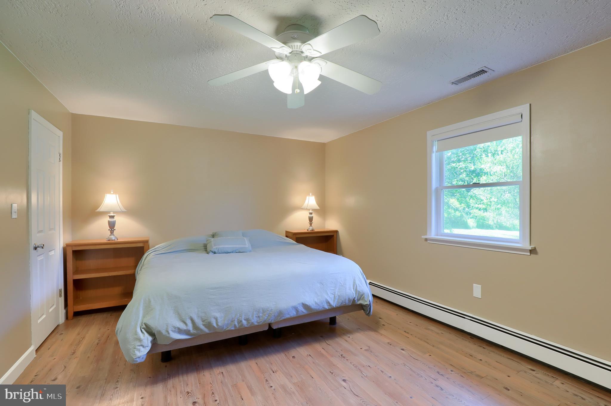 8964 East Springfield Road Seven Valleys, PA 17360 - Photo 20 of 47