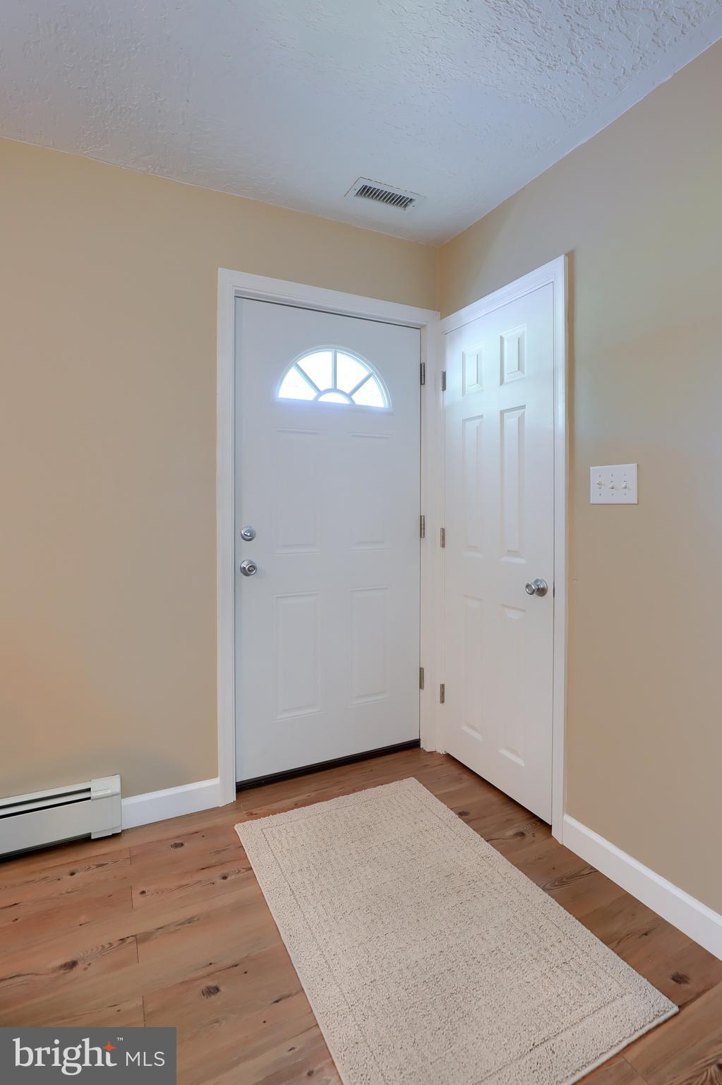 8964 East Springfield Road Seven Valleys, PA 17360 - Photo 6 of 47