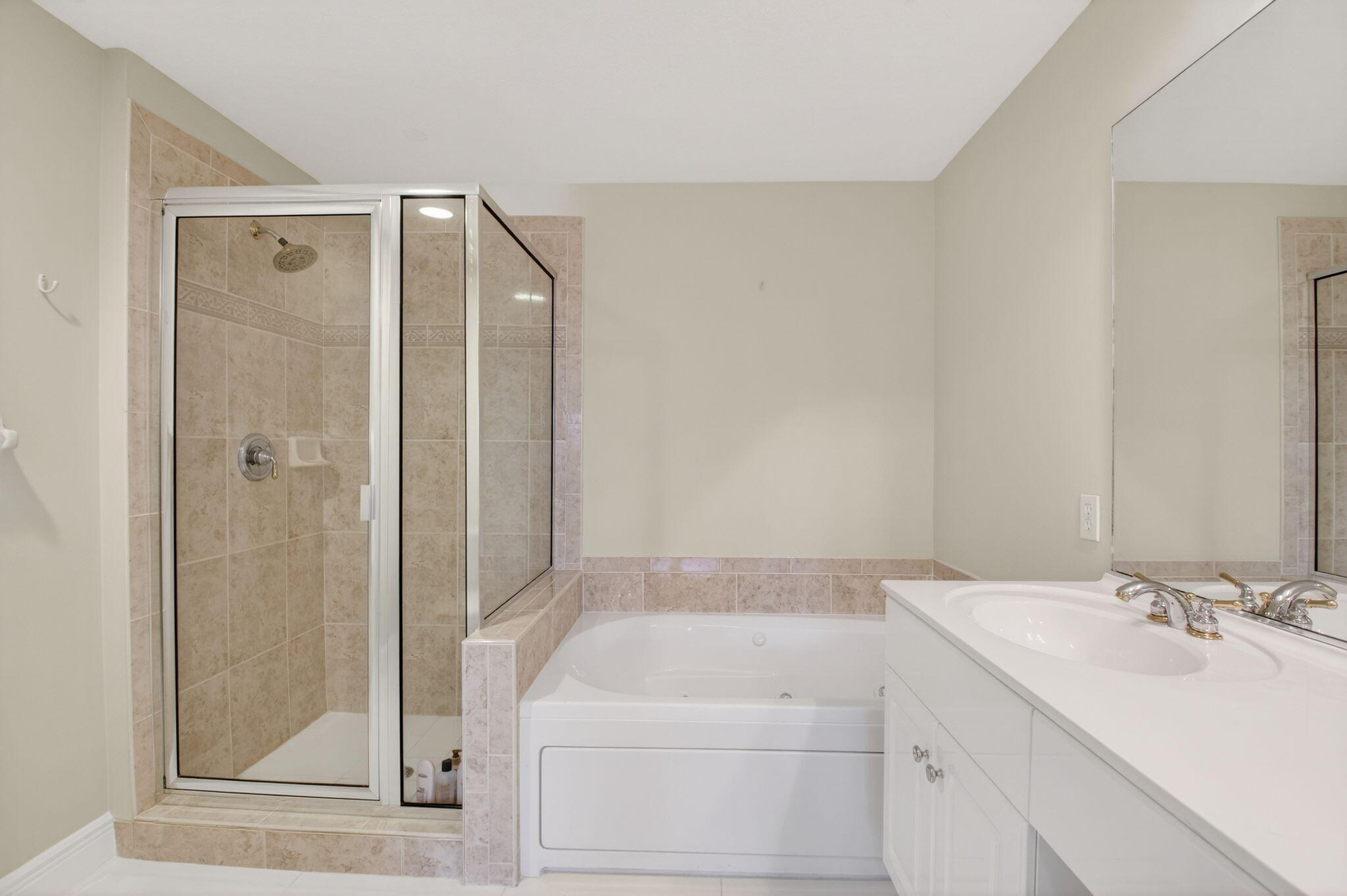22715 Camino Del Mar, Unit 21 Boca Raton, FL 33433 - Photo 28 of 34 26-web-or-mls-DSC_7044