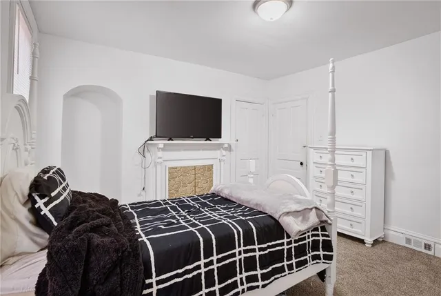 $250,000 | 513 Lorenz Avenue, Pittsburgh, PA 15220