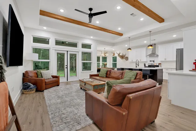 $369,900 | 60 V Allen Lane, Coldspring, TX 77331