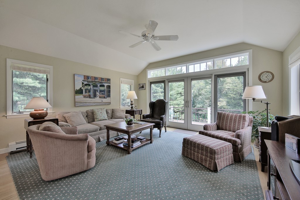 7 East Bare Hill Road Harvard, MA 01451 - Photo 4 of 30