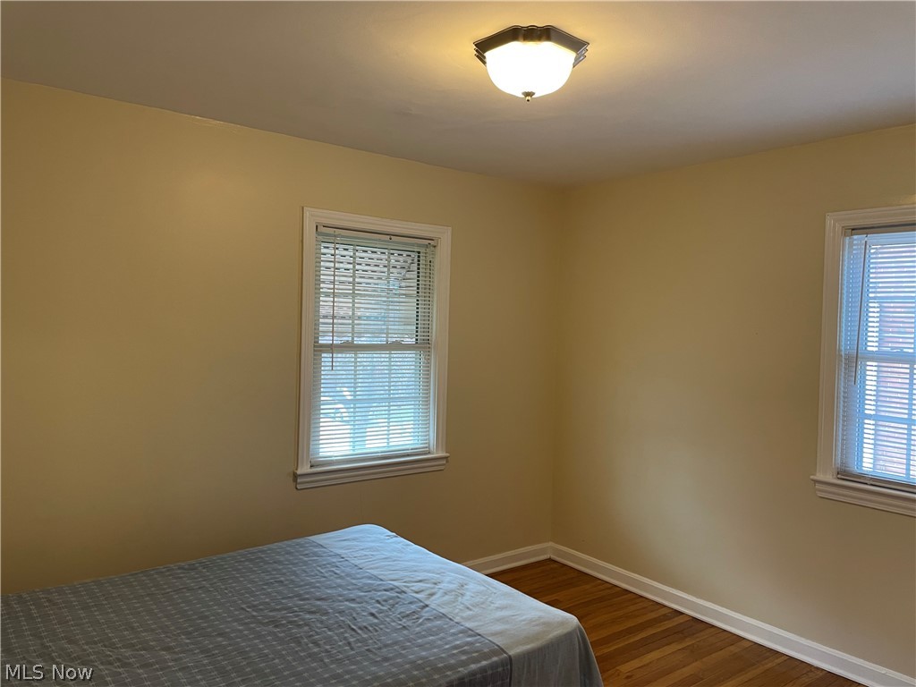 2393 Channing Road Cleveland, OH 44118 - Photo 17 of 28 Bedroom 2