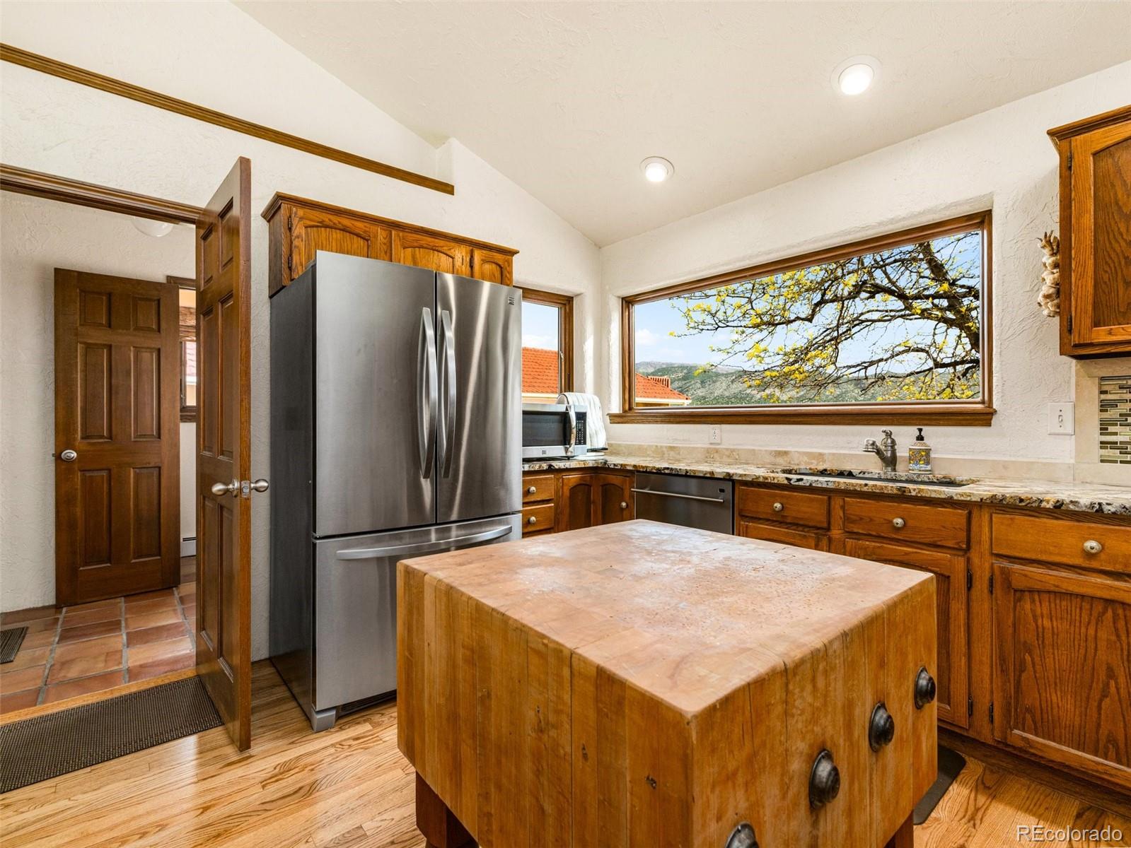 1064 Ridgeview Place Canon City, CO 81212 - Photo 14 of 39